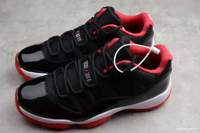 MaikeSneakers 11 528895-012 Air Black Red mens Retro Jordan  Low 